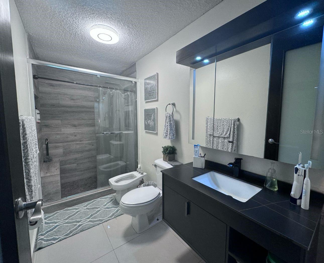 1500 AVENIDA LOS ROMEROS #702