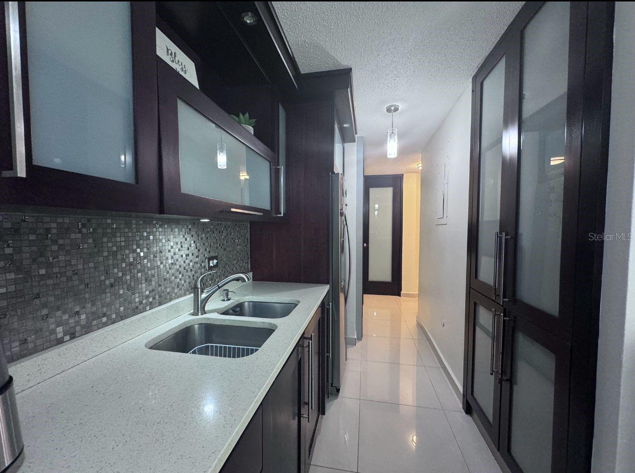 1500 AVENIDA LOS ROMEROS #702