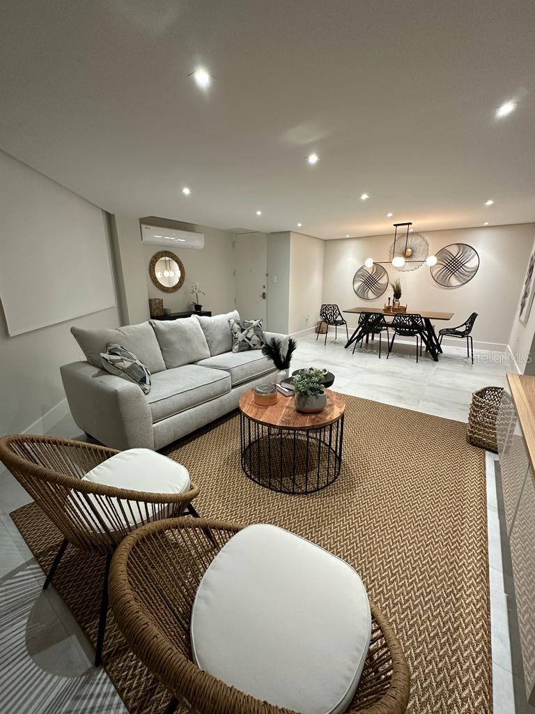 1500 AVENIDA LOS ROMEROS #916