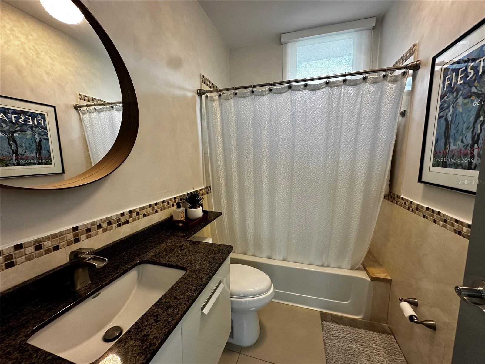 Senderos en Montehiedra AMBAR #86