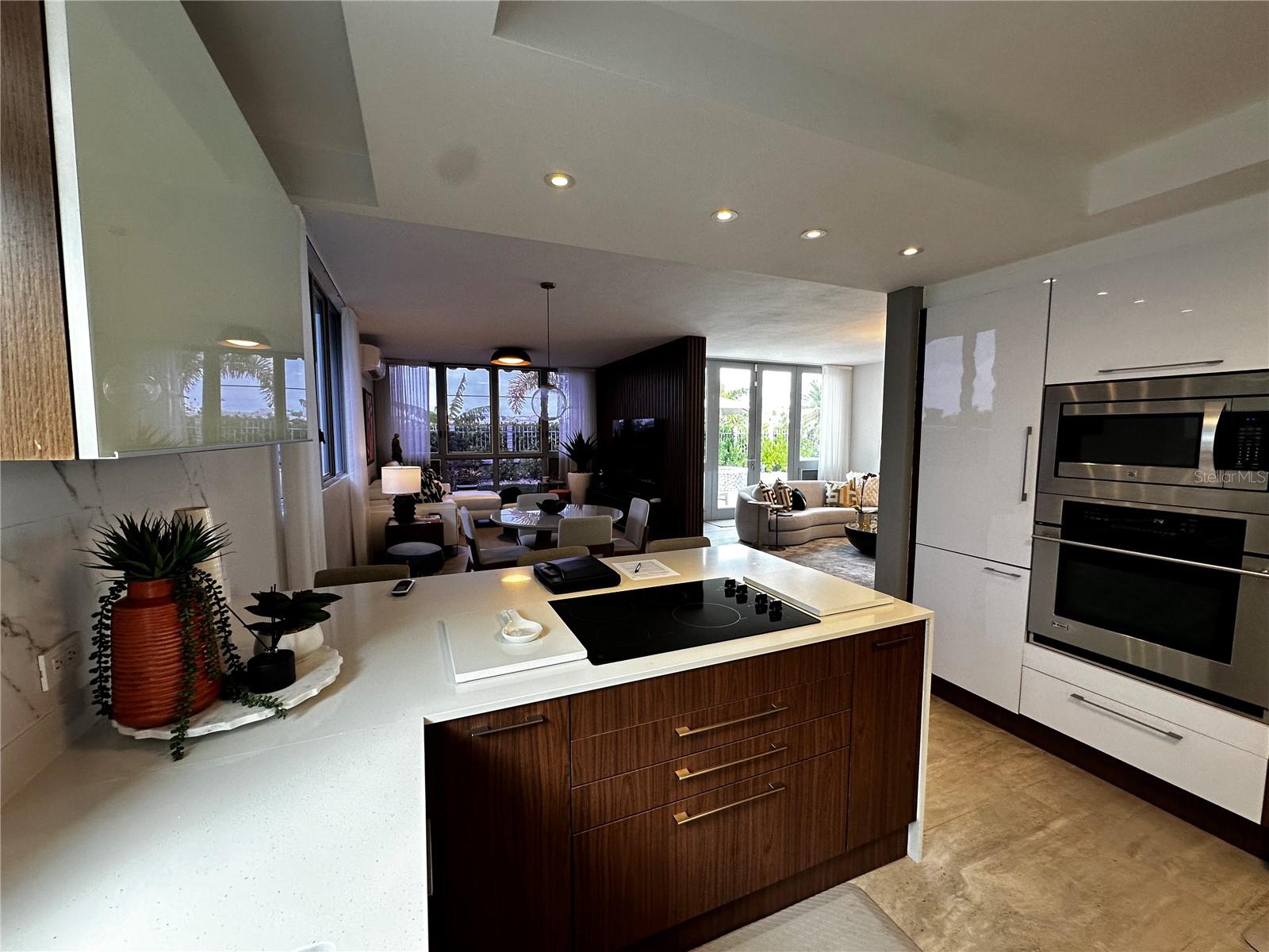 Senderos en Montehiedra AMBAR #86