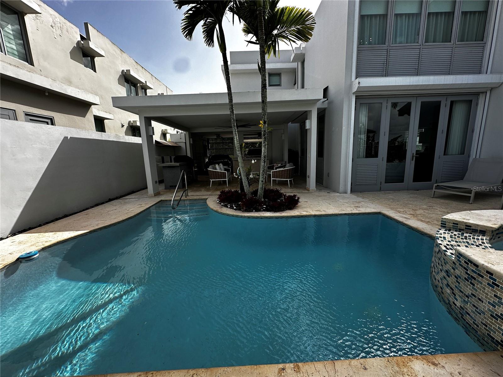 Senderos en Montehiedra AMBAR #86