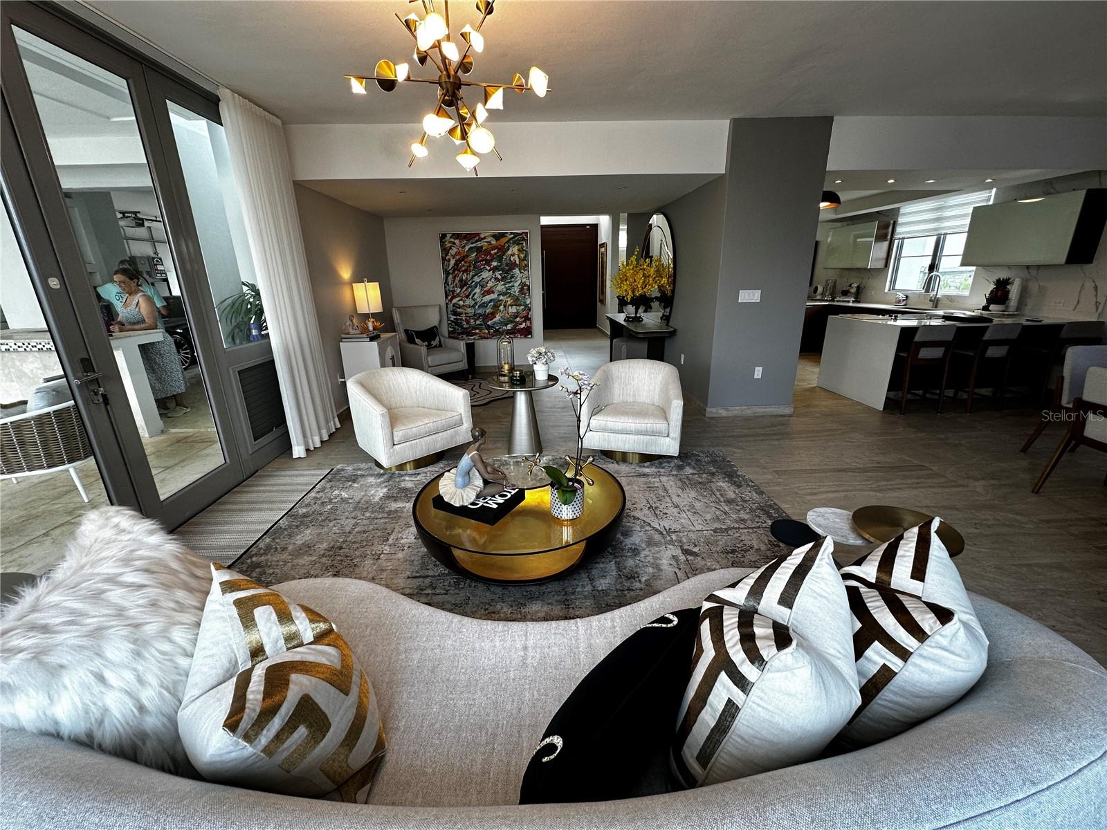 Senderos en Montehiedra AMBAR #86