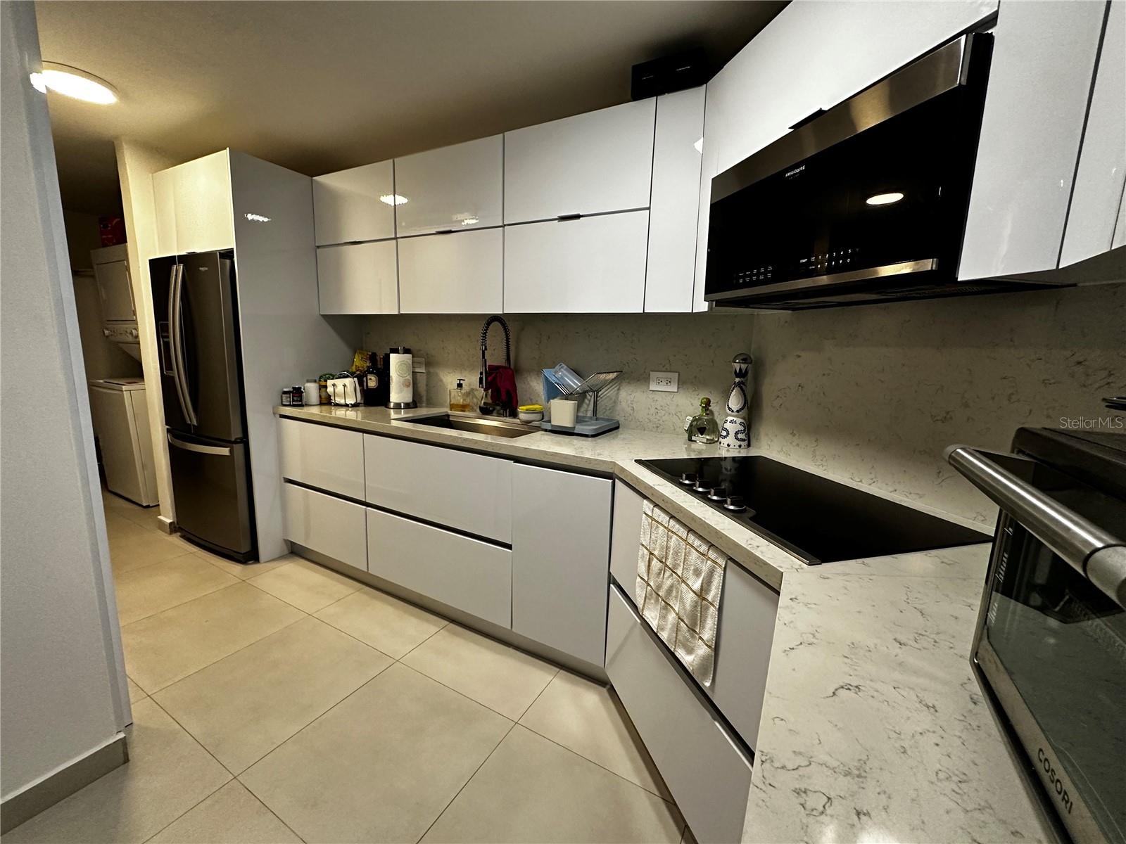 1500 AVENIDA LOS ROMEROS