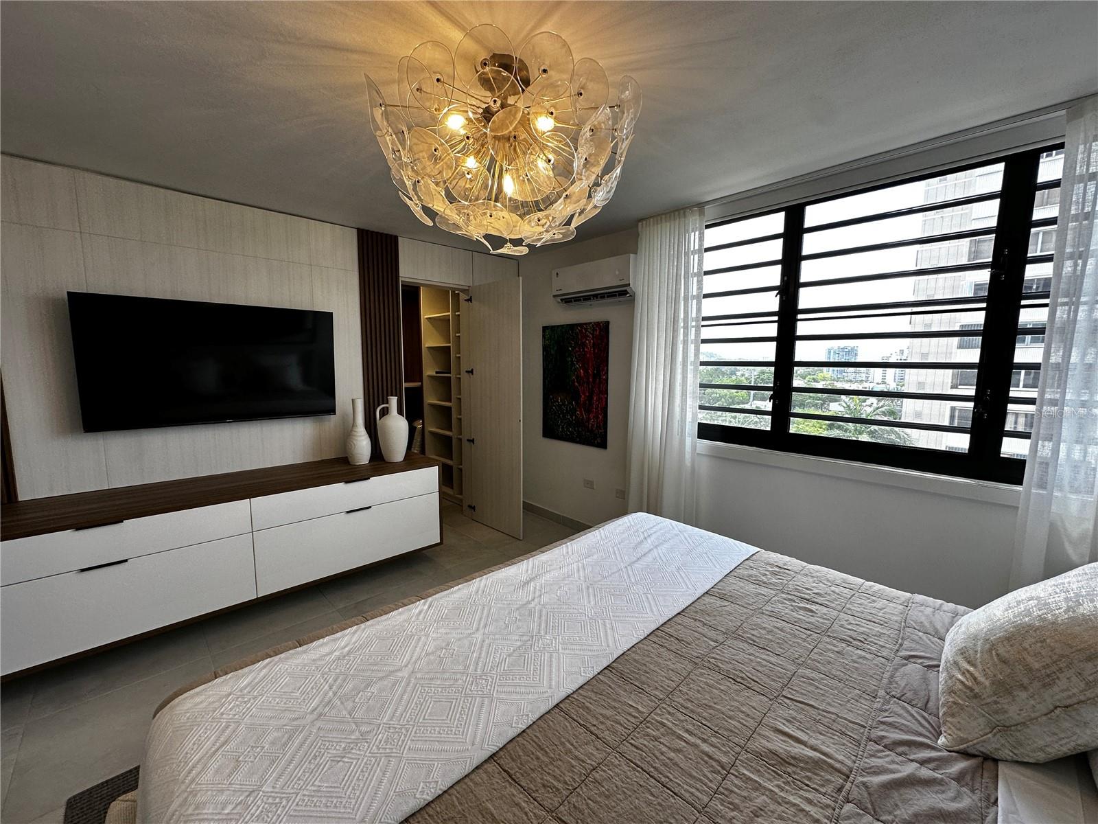 H5 Ave San Patricio COND. LOS PATRICIOS #902