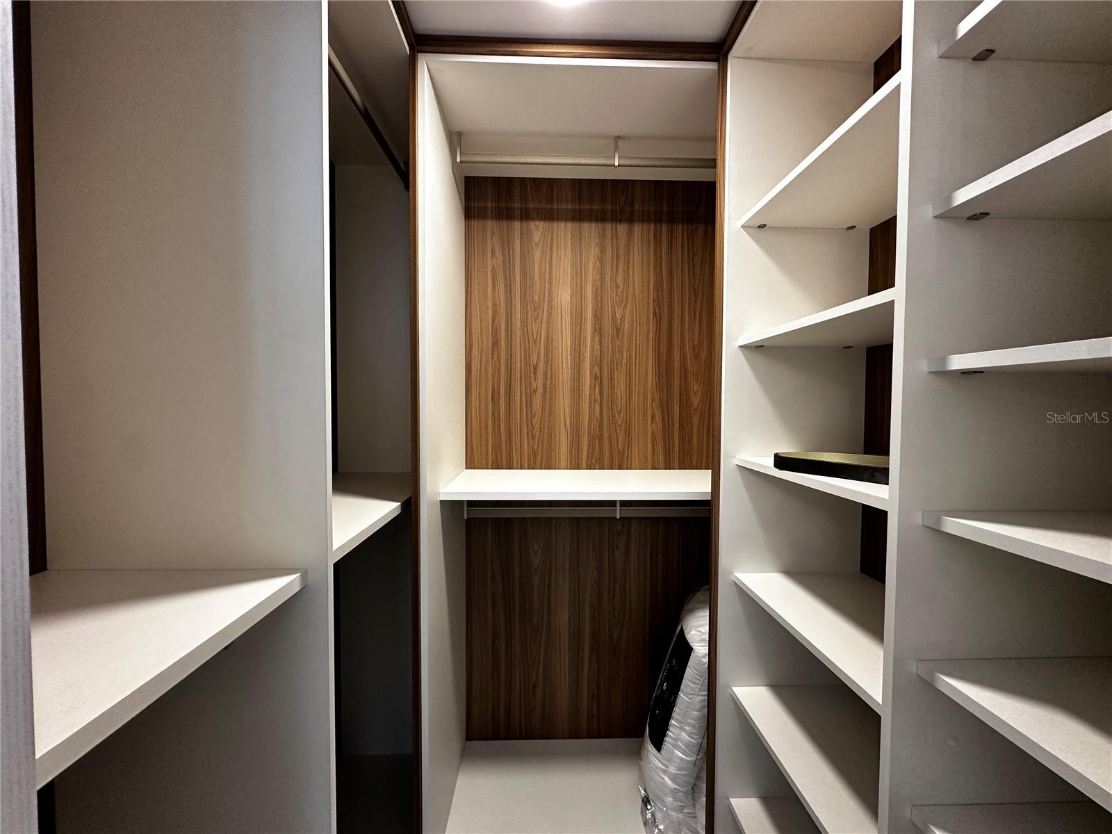 H5 Ave San Patricio COND. LOS PATRICIOS #902