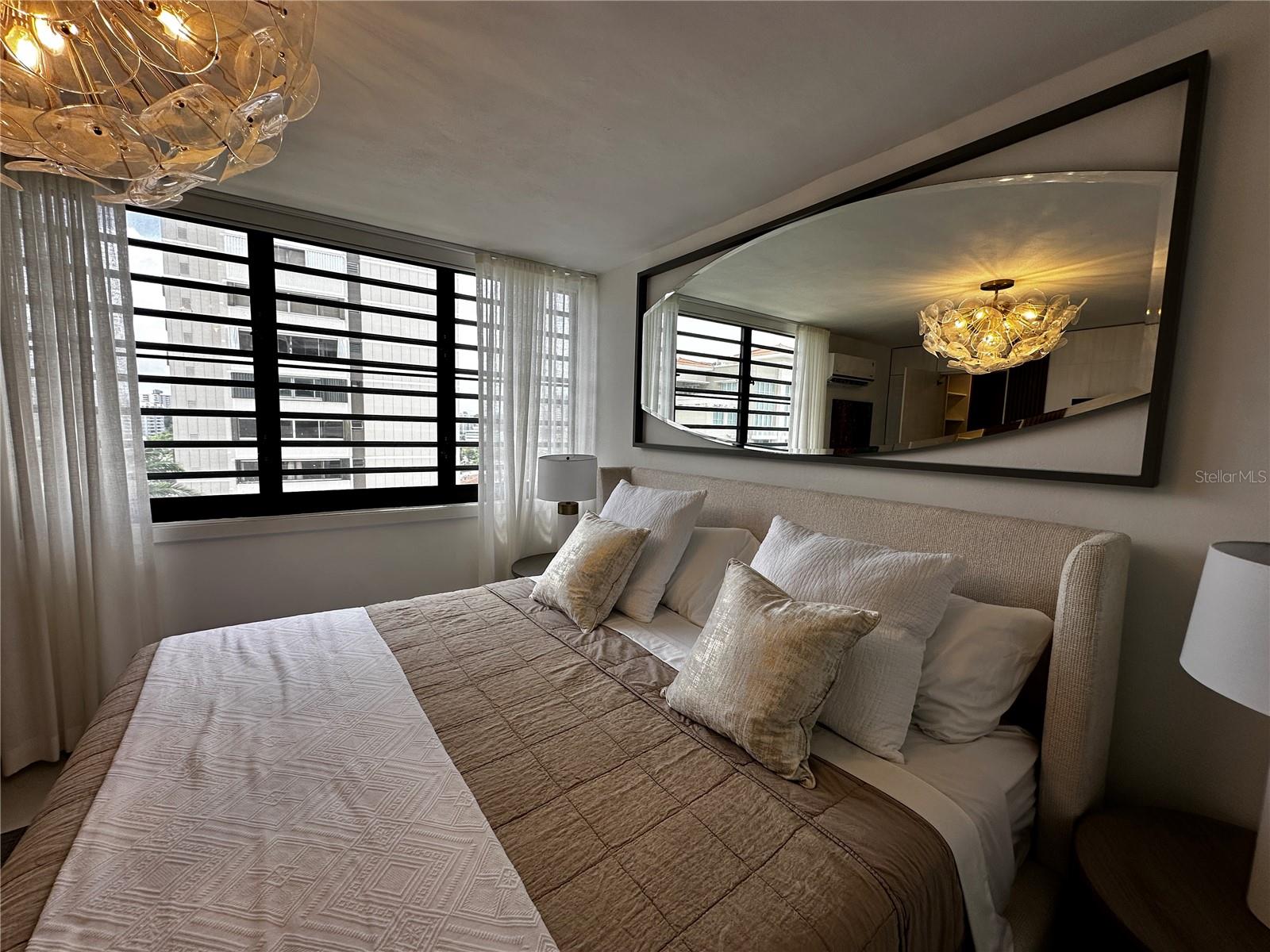 H5 Ave San Patricio COND. LOS PATRICIOS #902