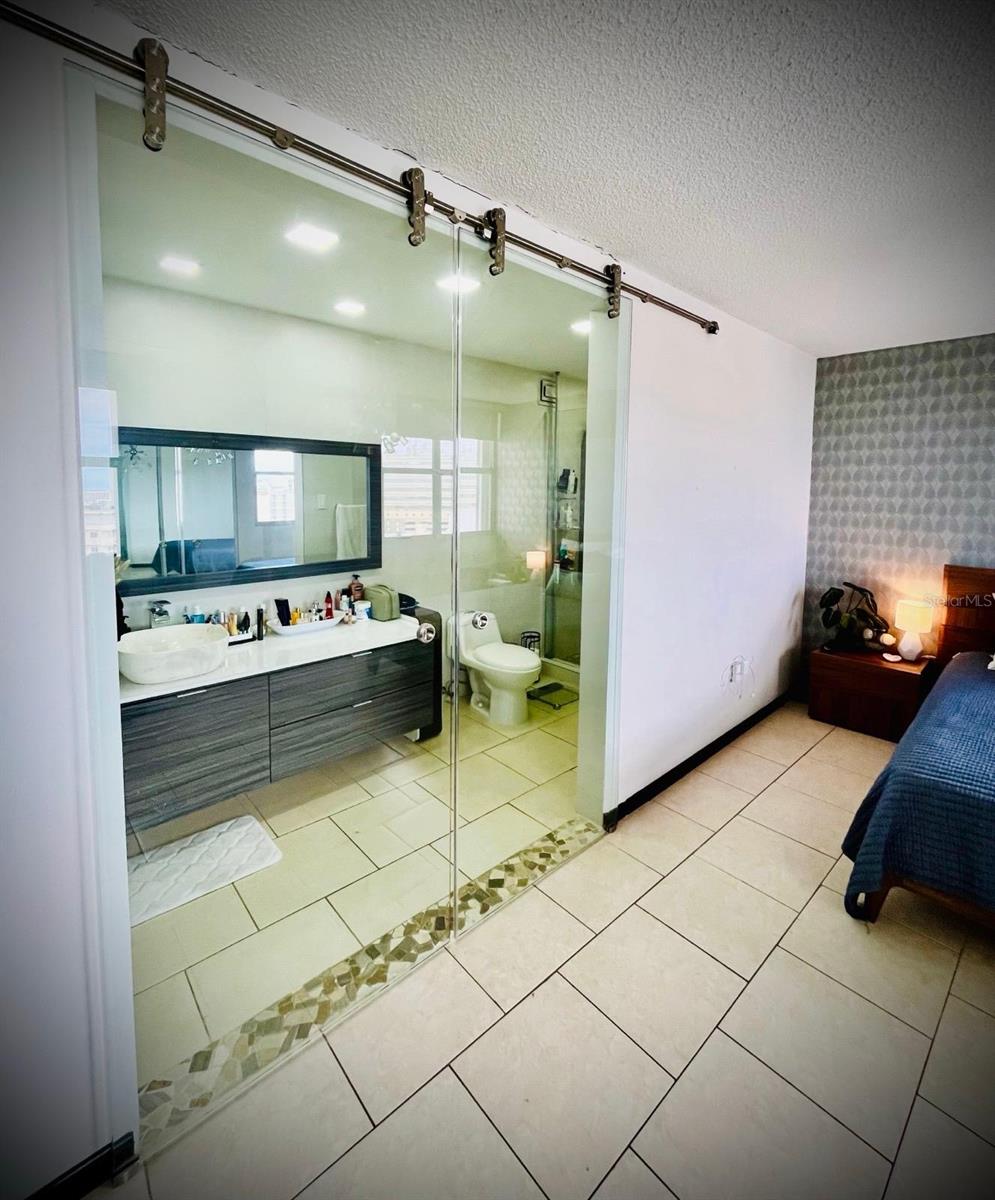 902 PONCE DE LEON AVE #PH