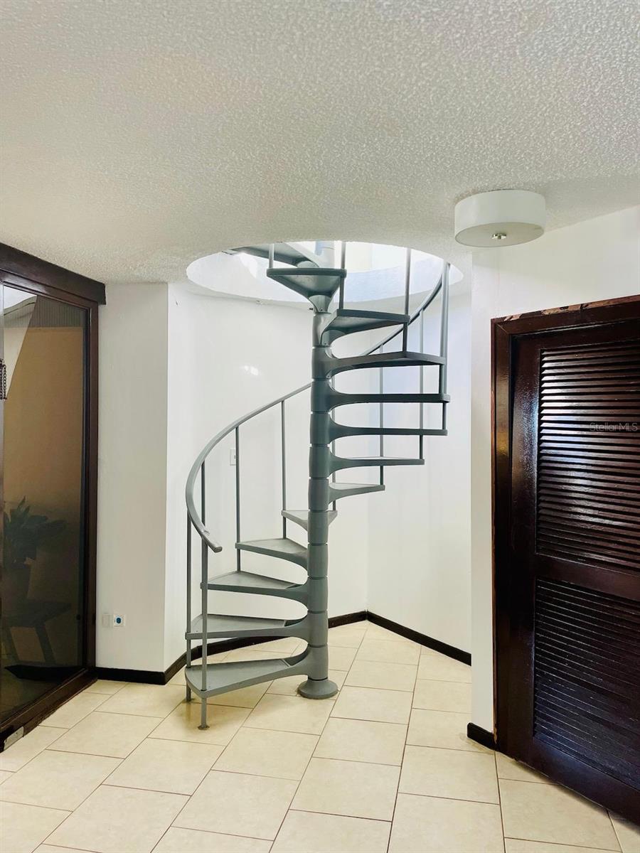 902 PONCE DE LEON AVE #PH