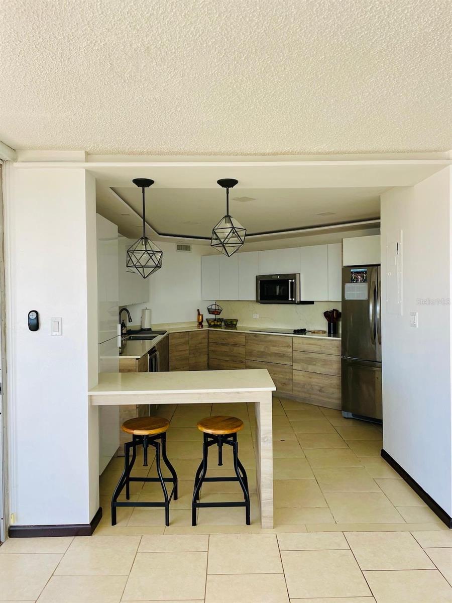 902 PONCE DE LEON AVE #PH