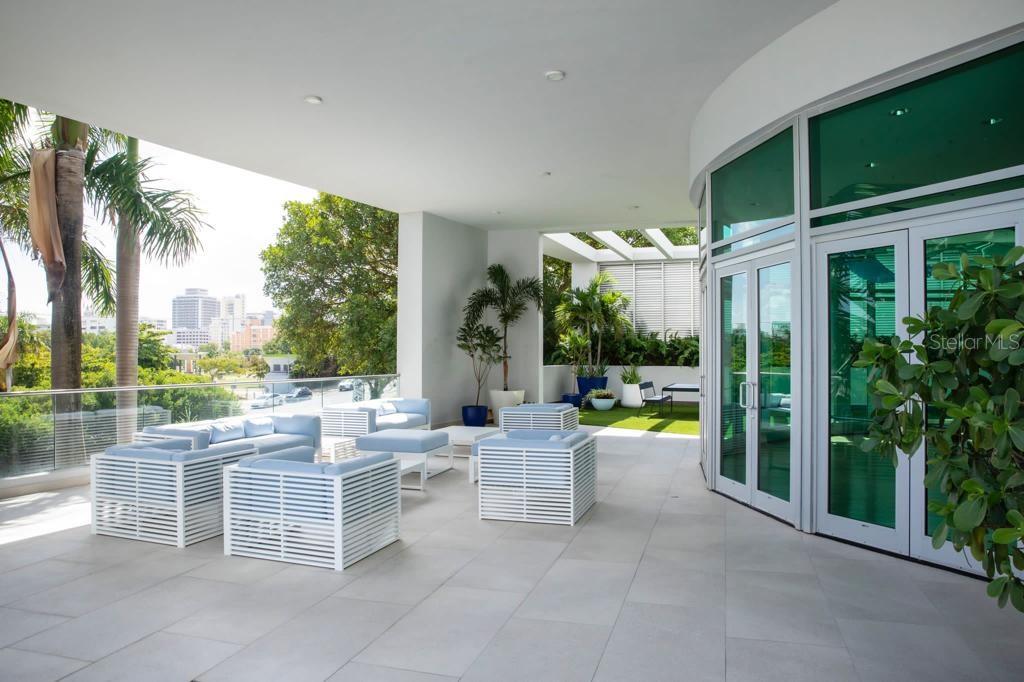 555 C. MONSERRATE #5