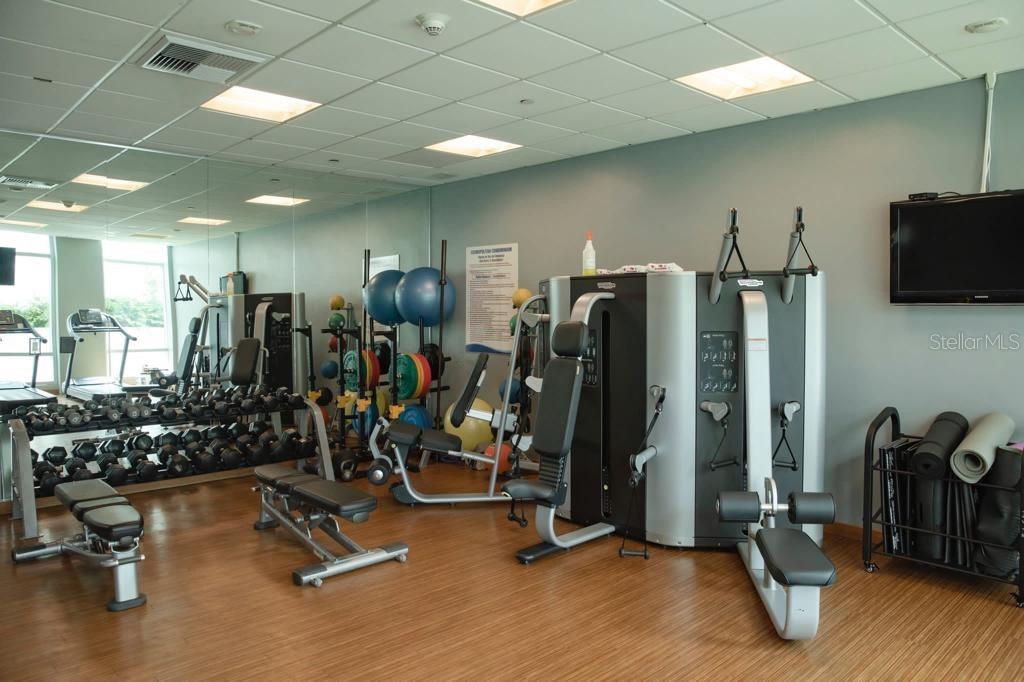 555 C. MONSERRATE #5