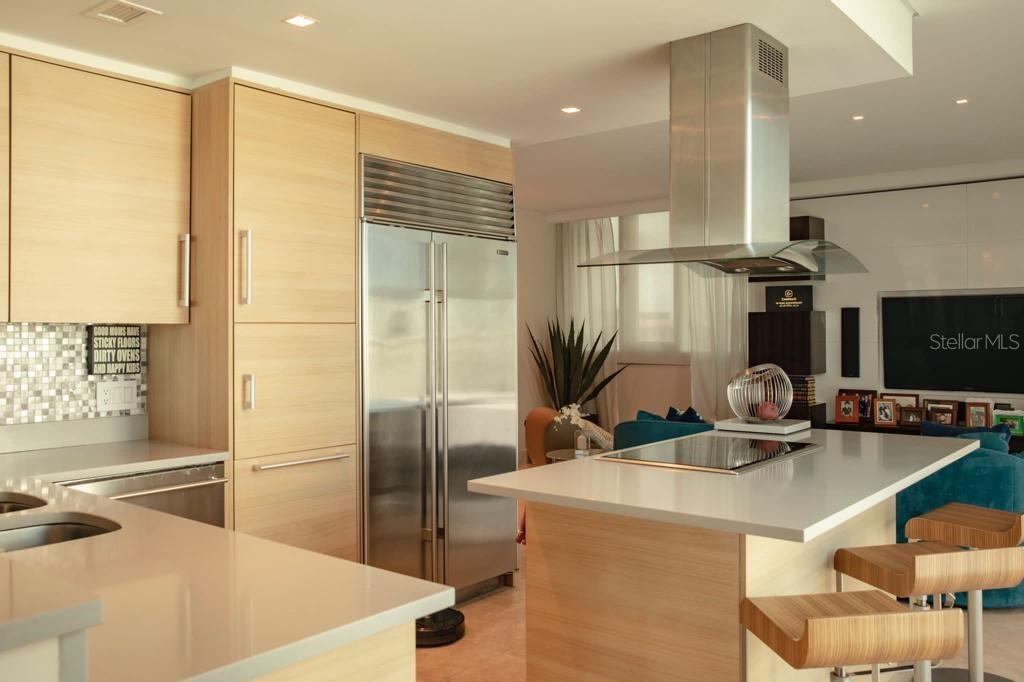 555 C. MONSERRATE #5