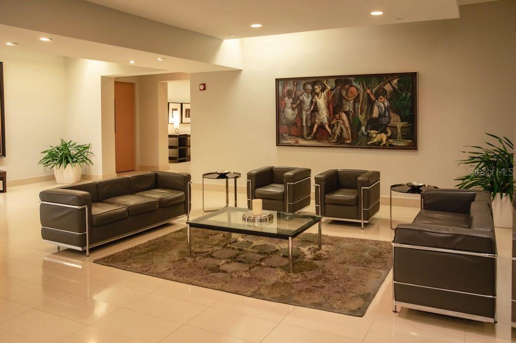 555 C. MONSERRATE #5