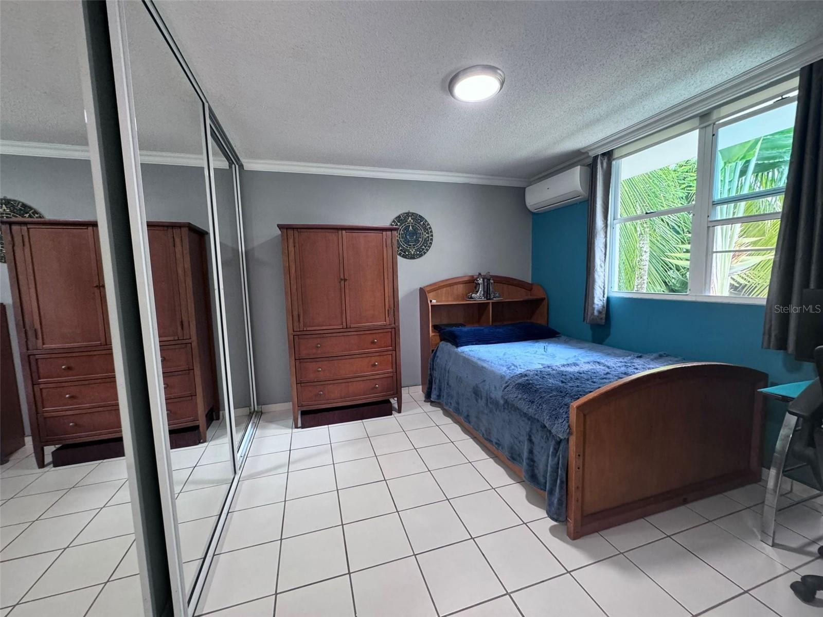 1500 AVENIDA LOS ROMEROS