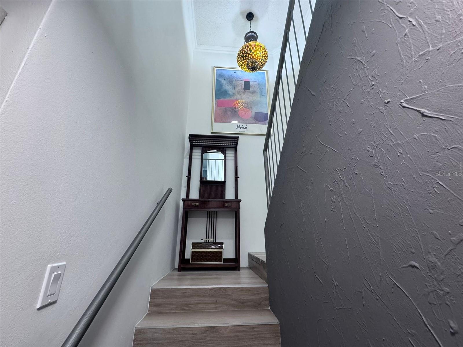 1500 AVENIDA LOS ROMEROS