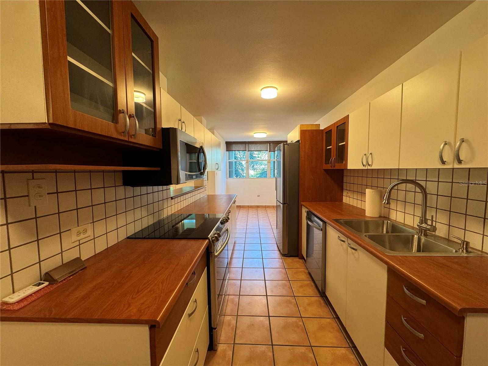 833 CARR 833 #1007-AB