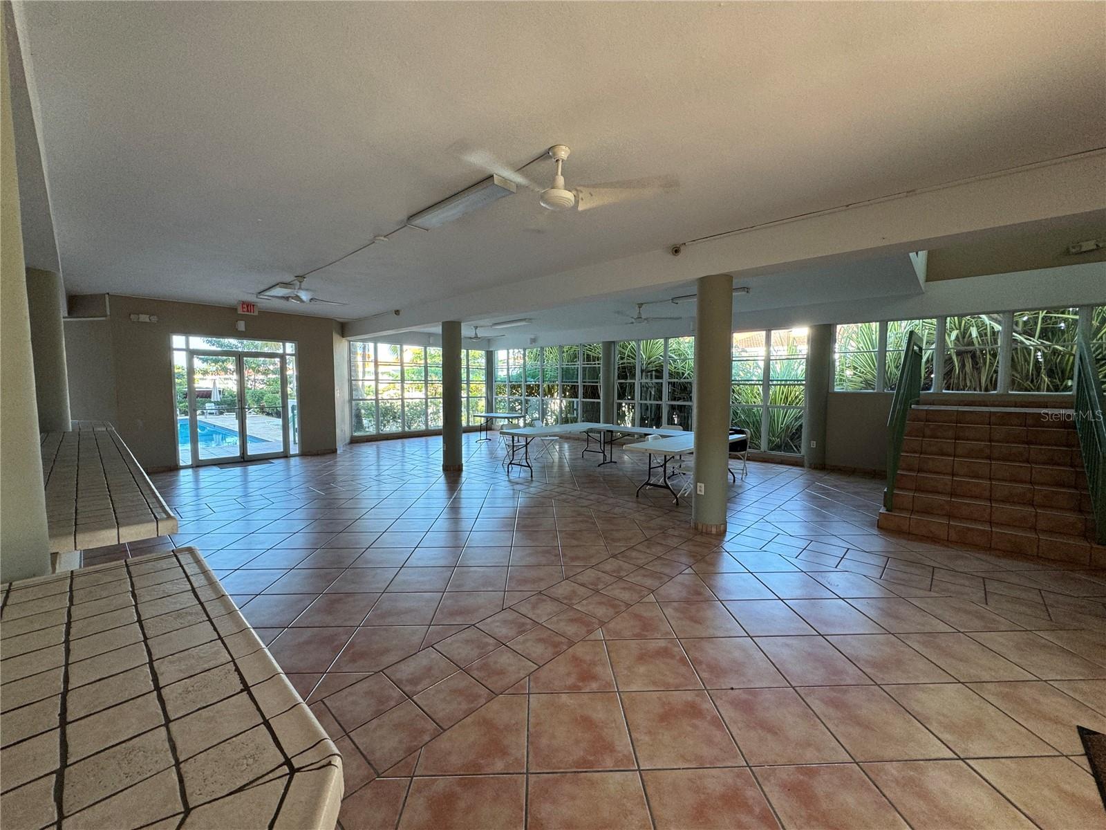 833 CARR 833 #1007-AB