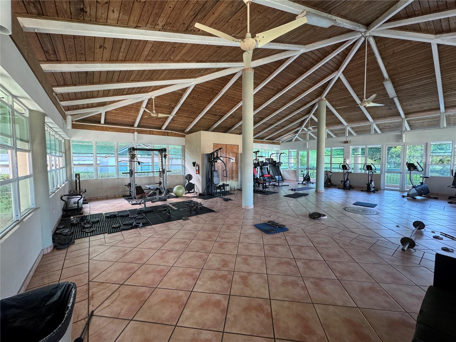 833 CARR 833 #1007-AB