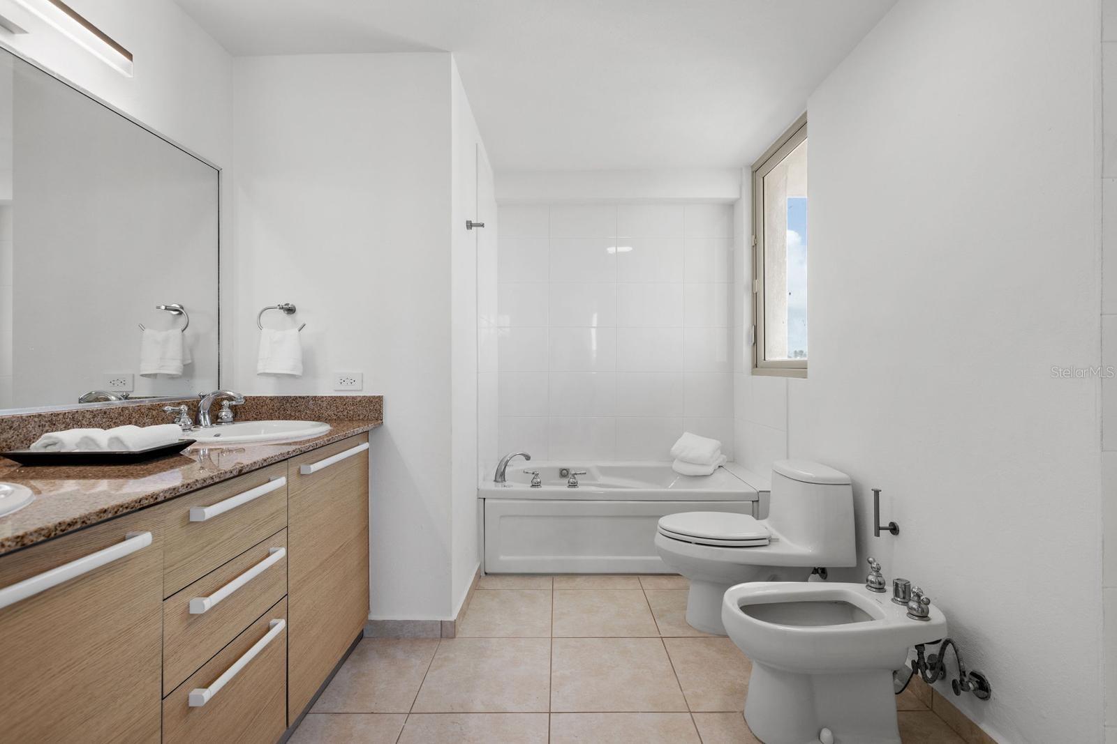 Grand Bay Beach 5 PR-187 KM4 #201