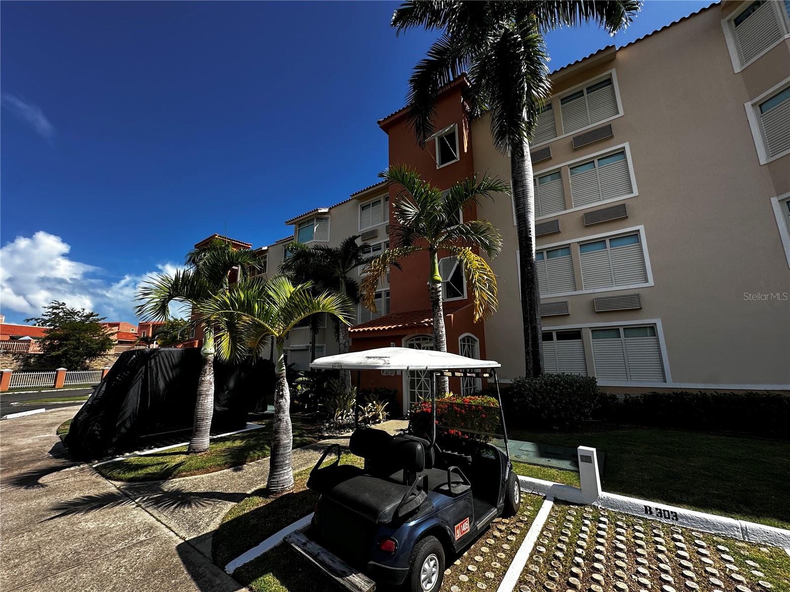 HARBOUR POINT HARBOUR DRIVE #302B