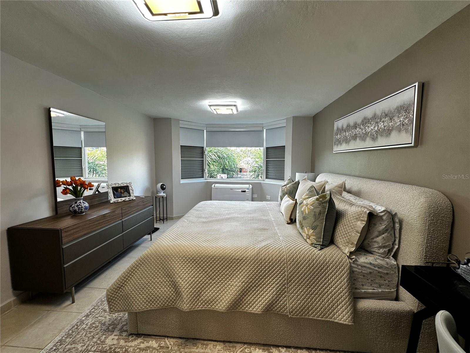 HARBOUR POINT HARBOUR DRIVE #302B