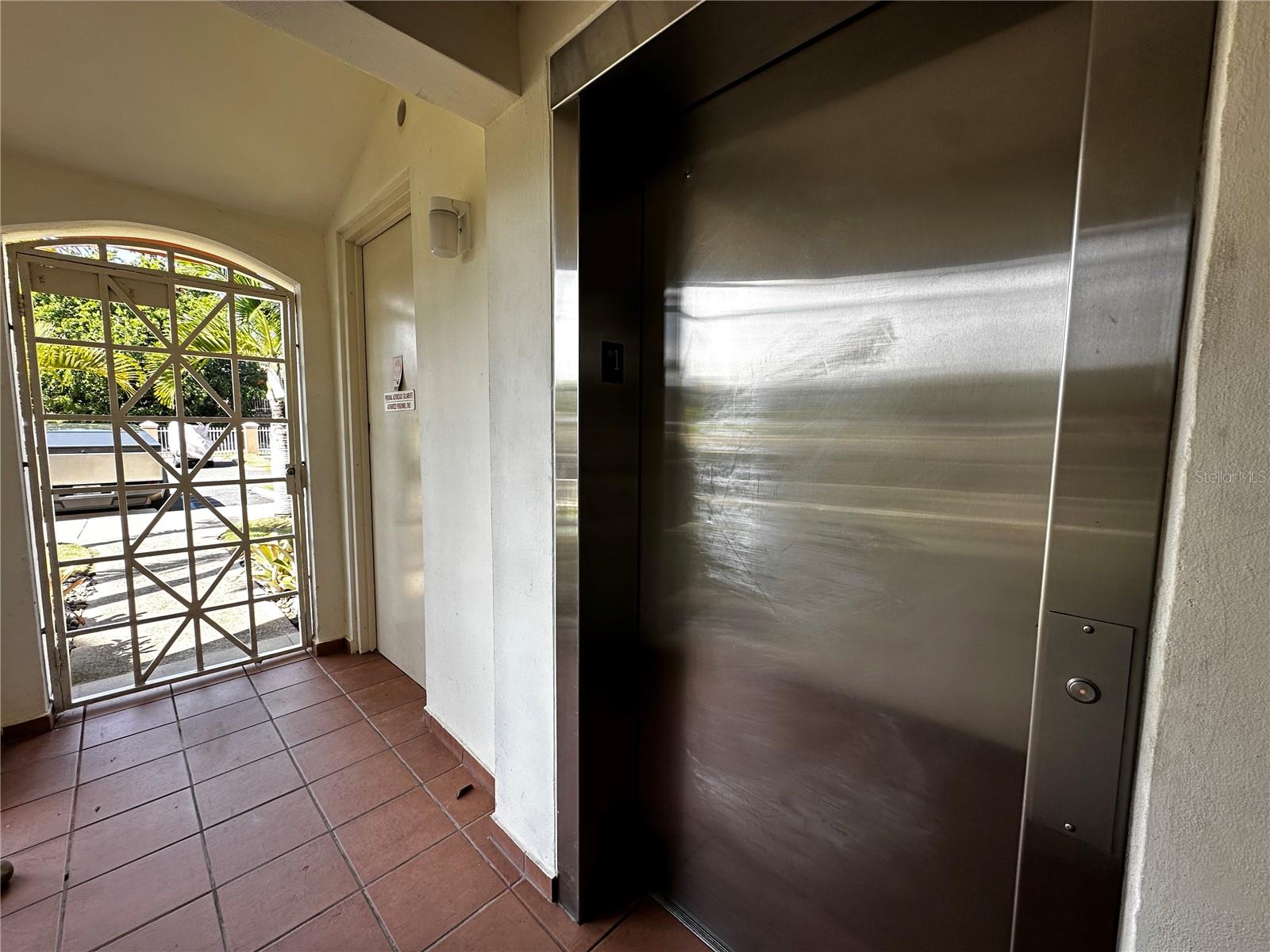 HARBOUR POINT HARBOUR DRIVE #302B