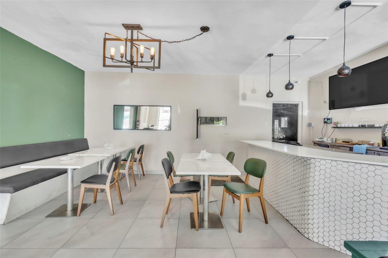 3038 AVENIDA ISLA VERDE AVE