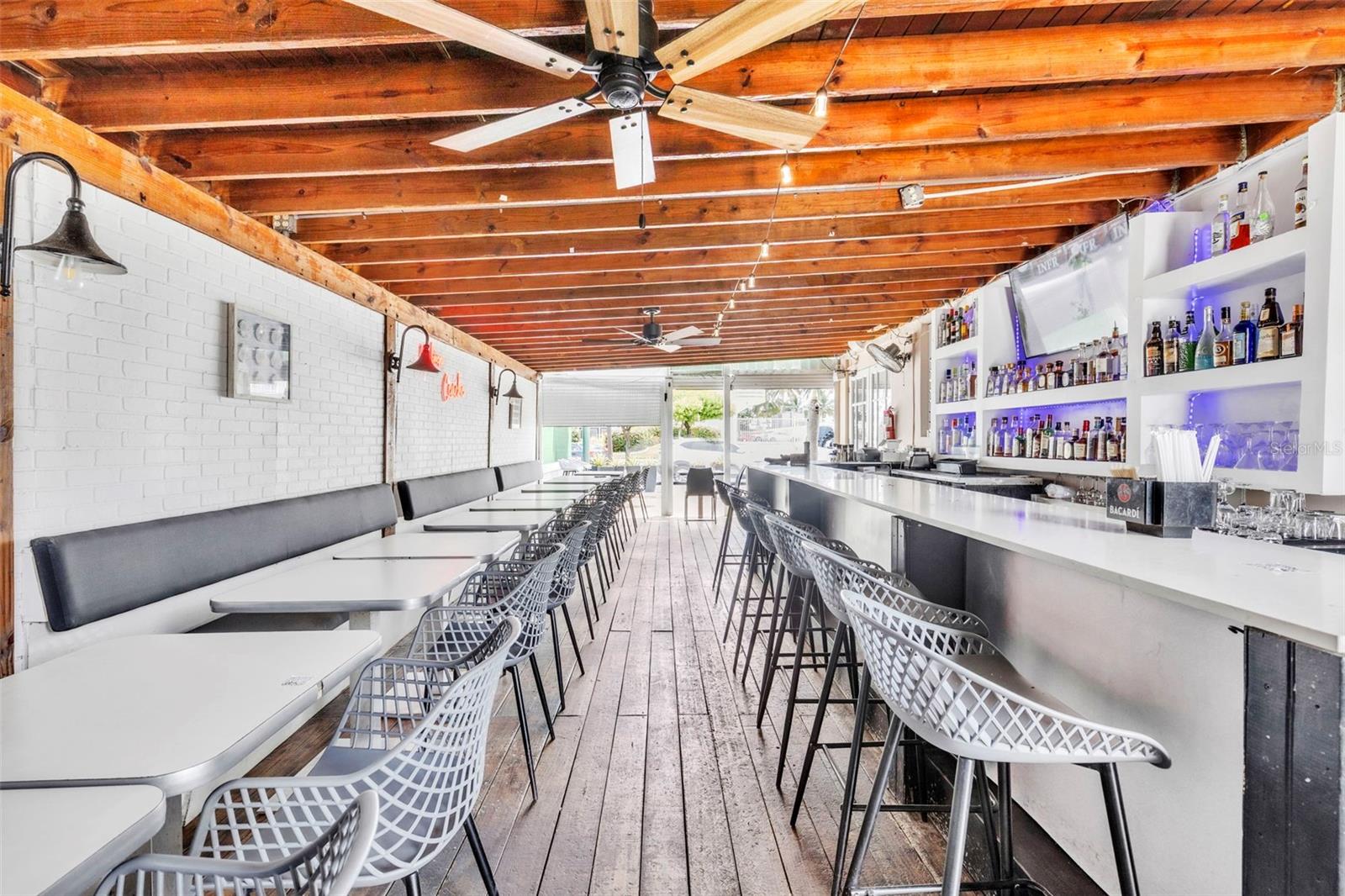 3038 AVENIDA ISLA VERDE AVE