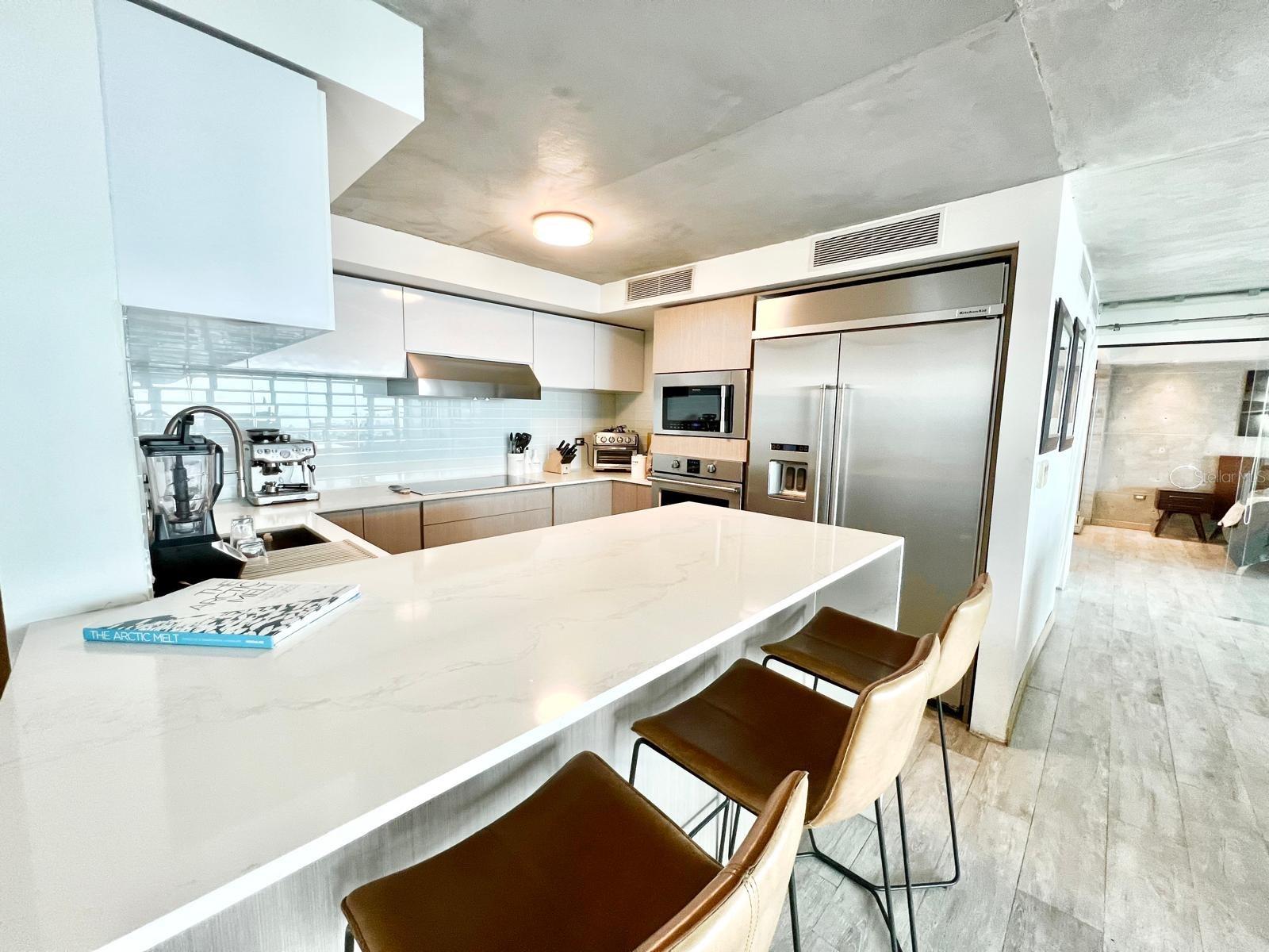 48 Muñoz Rivera Avenue COND. AQUABLUE #2702