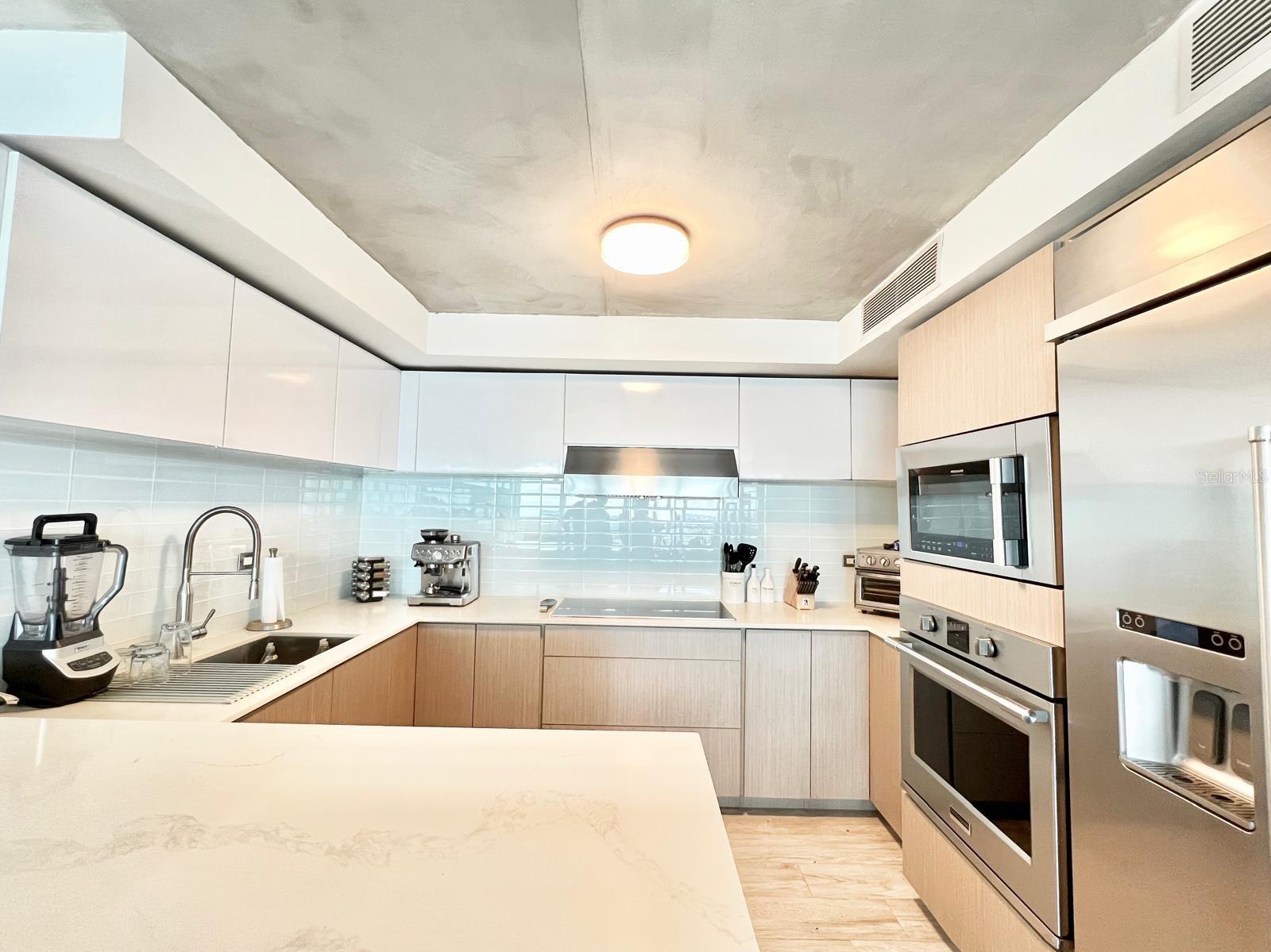 48 Muñoz Rivera Avenue COND. AQUABLUE #2702