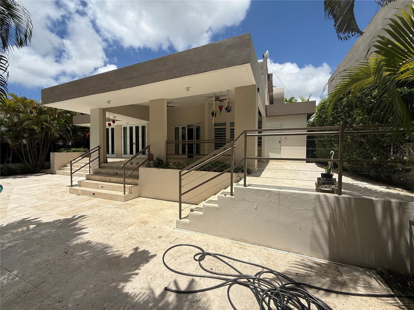 Calle Onix 32 URB. BUCARE