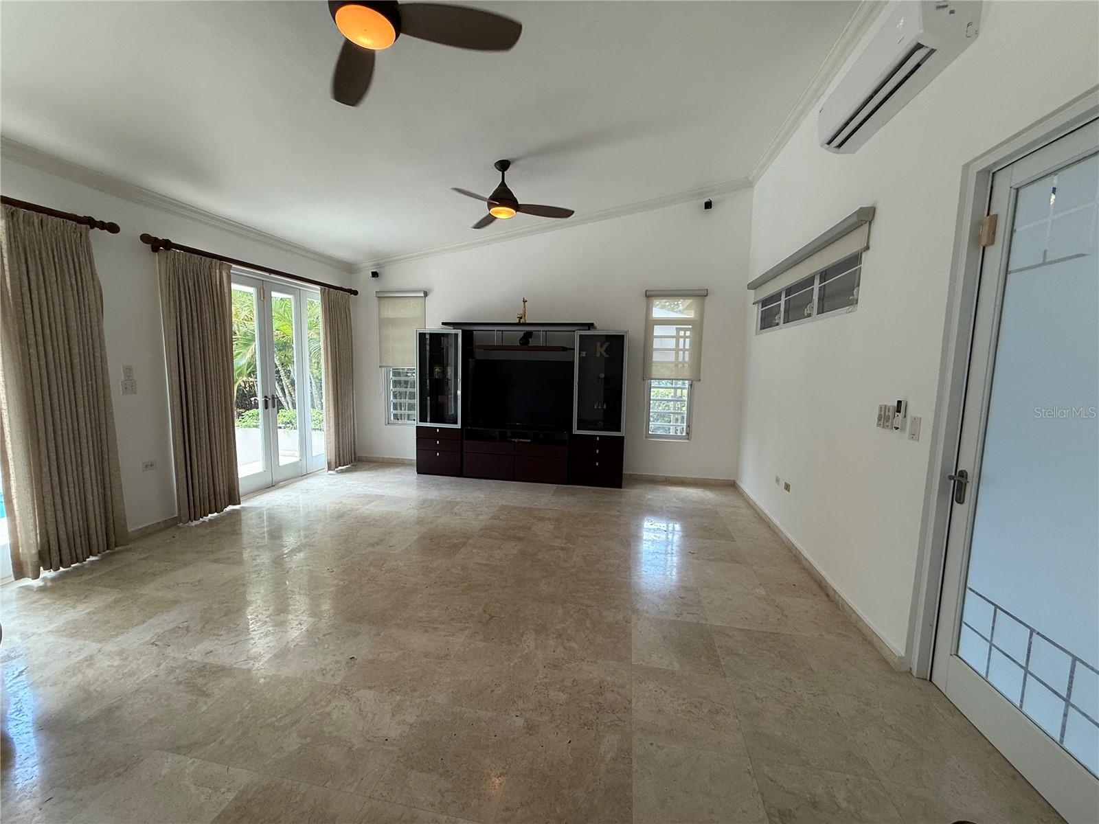 Calle Onix 32 URB. BUCARE