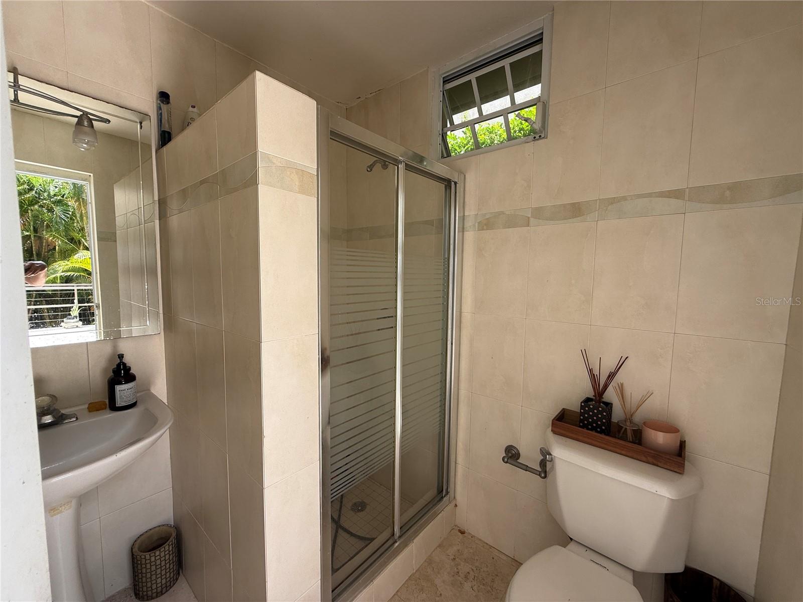 Calle Onix 32 URB. BUCARE