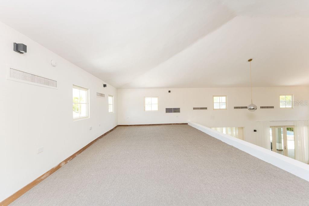 321 CAMINO DEL GUAMA