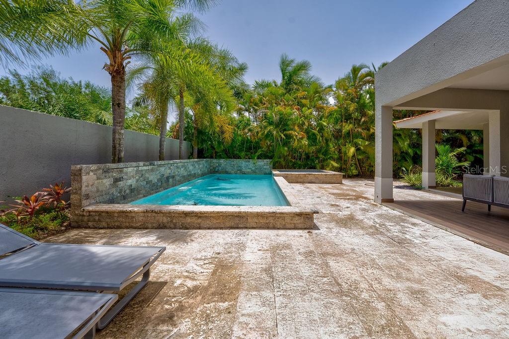 321 CAMINO DEL GUAMA