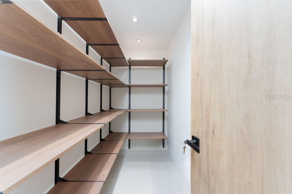 321 CAMINO DEL GUAMA