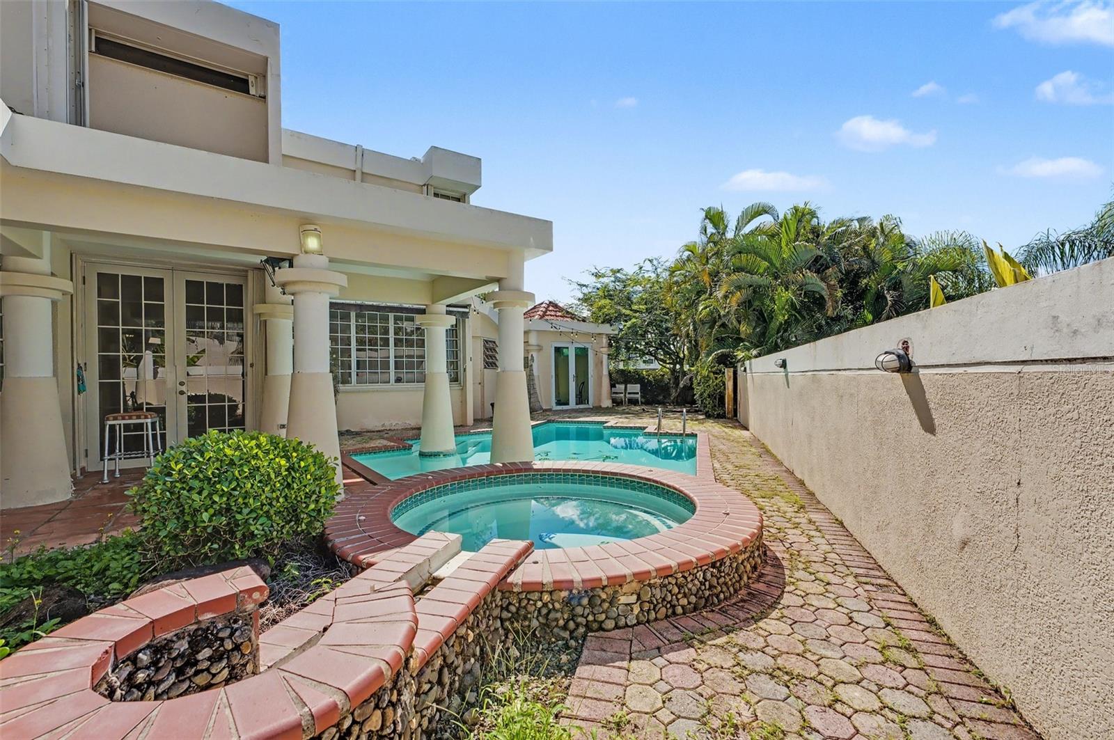 Calle Parque Tivoli CALLE PARQUE TIVOLI #21