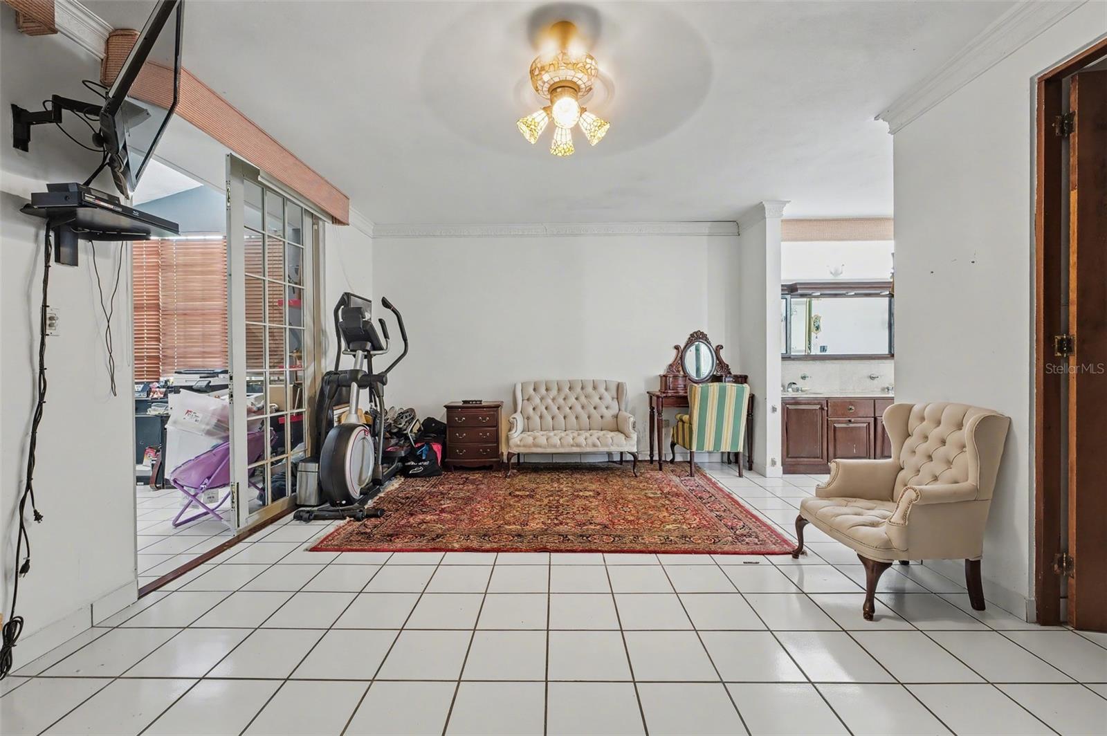 Calle Parque Tivoli CALLE PARQUE TIVOLI #21