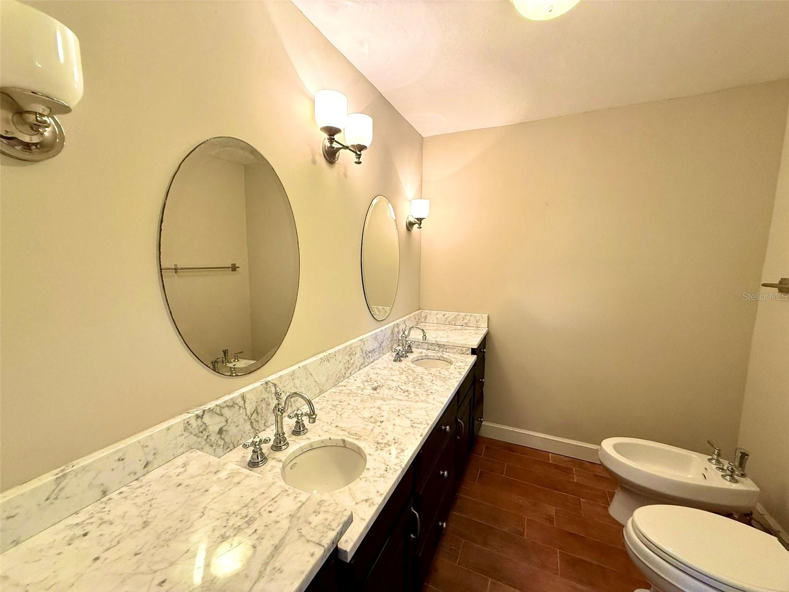 186 CAMINO DEL MONTE