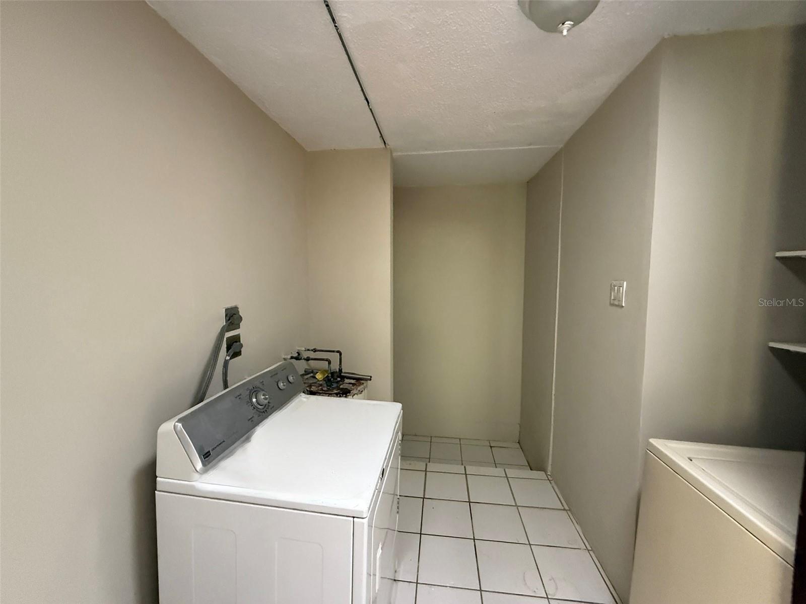 186 CAMINO DEL MONTE