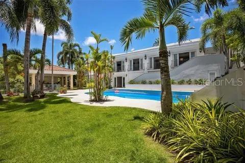 154 CALLE VIOLETA