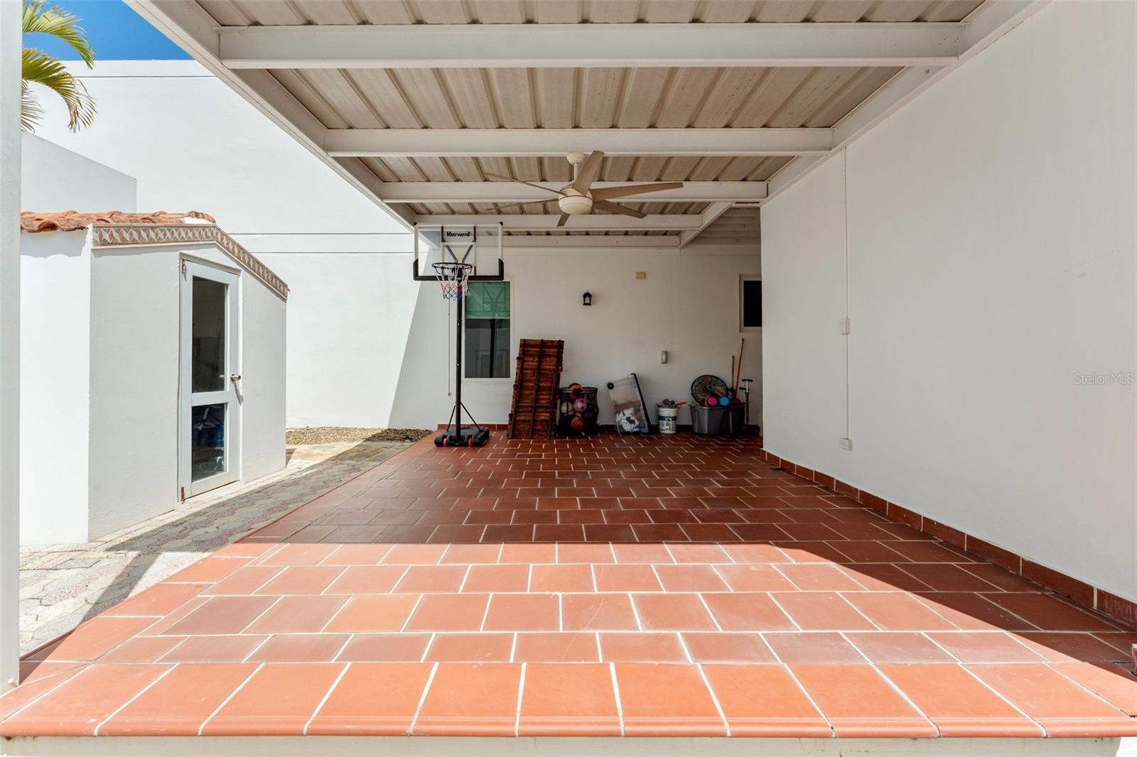 222 CALLE TURPIAL