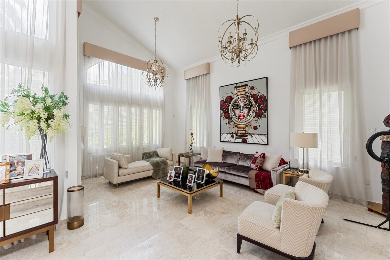 222 CALLE TURPIAL