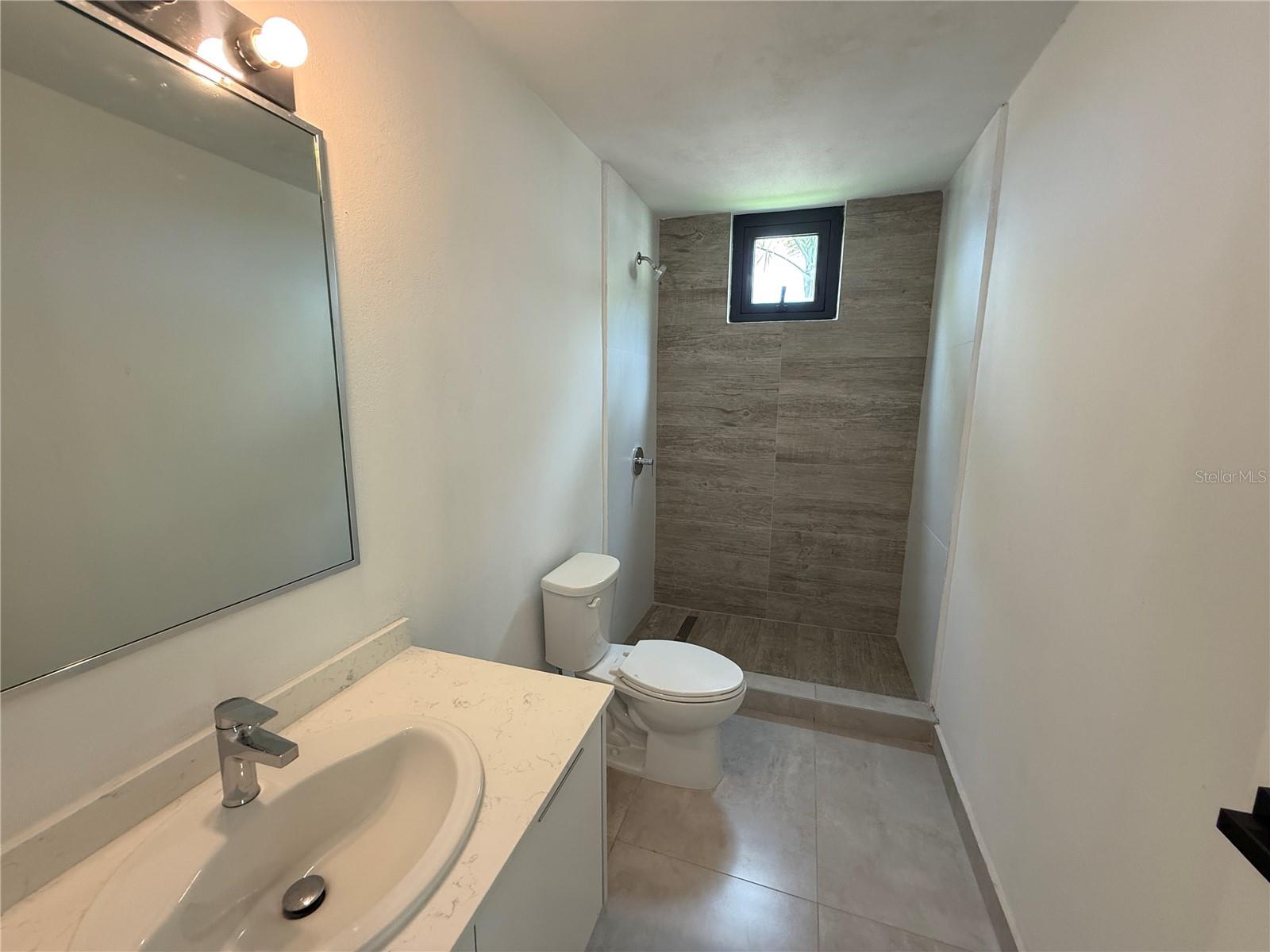 162 St. MONTEAZUL #162