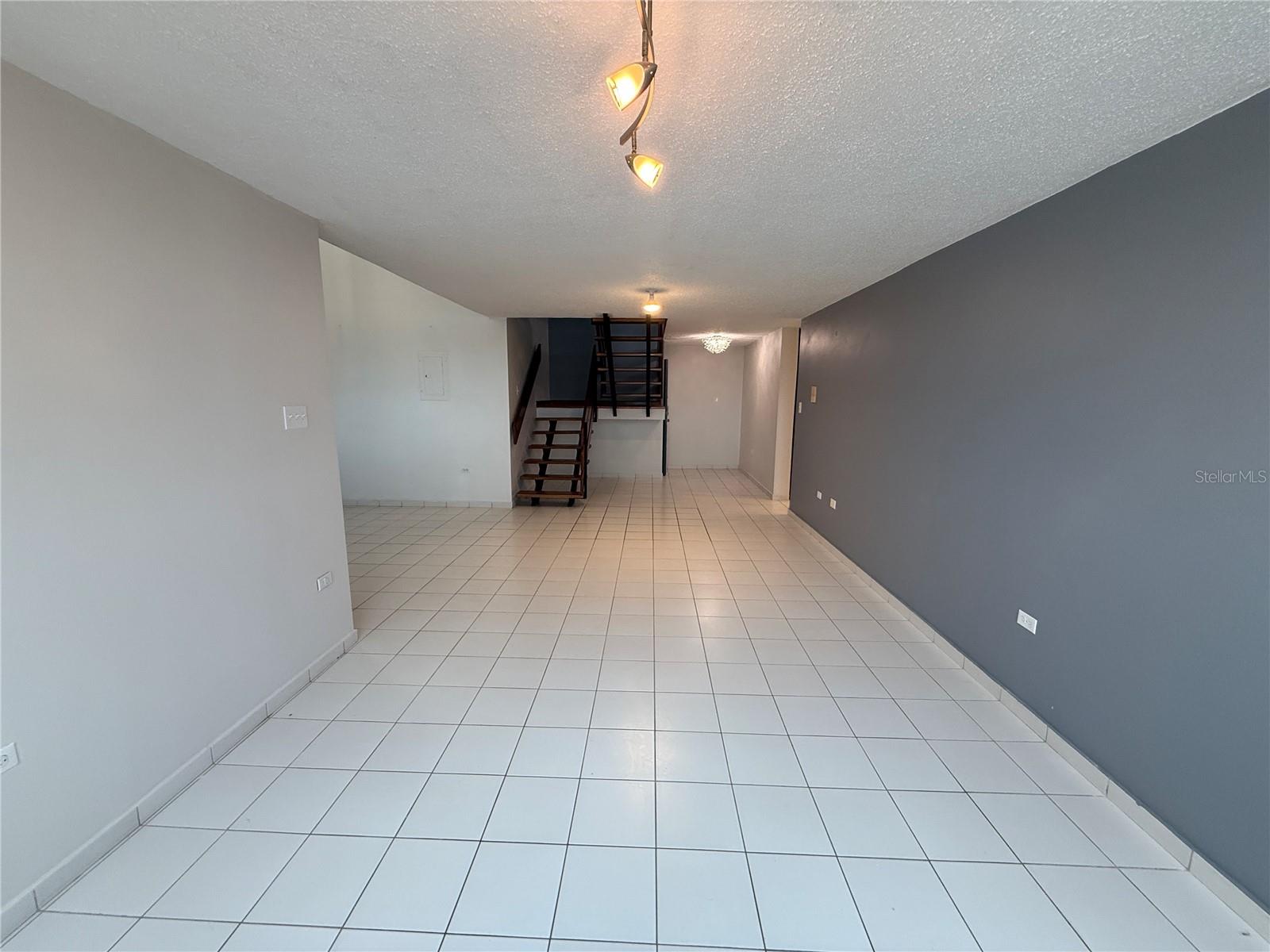 3011 ALEJANDRINO AVE #2103