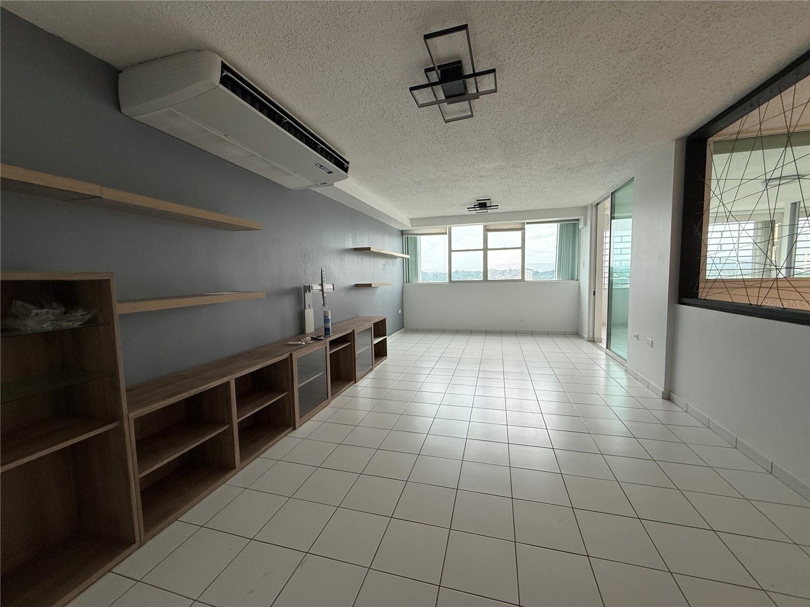 3011 ALEJANDRINO AVE #2103