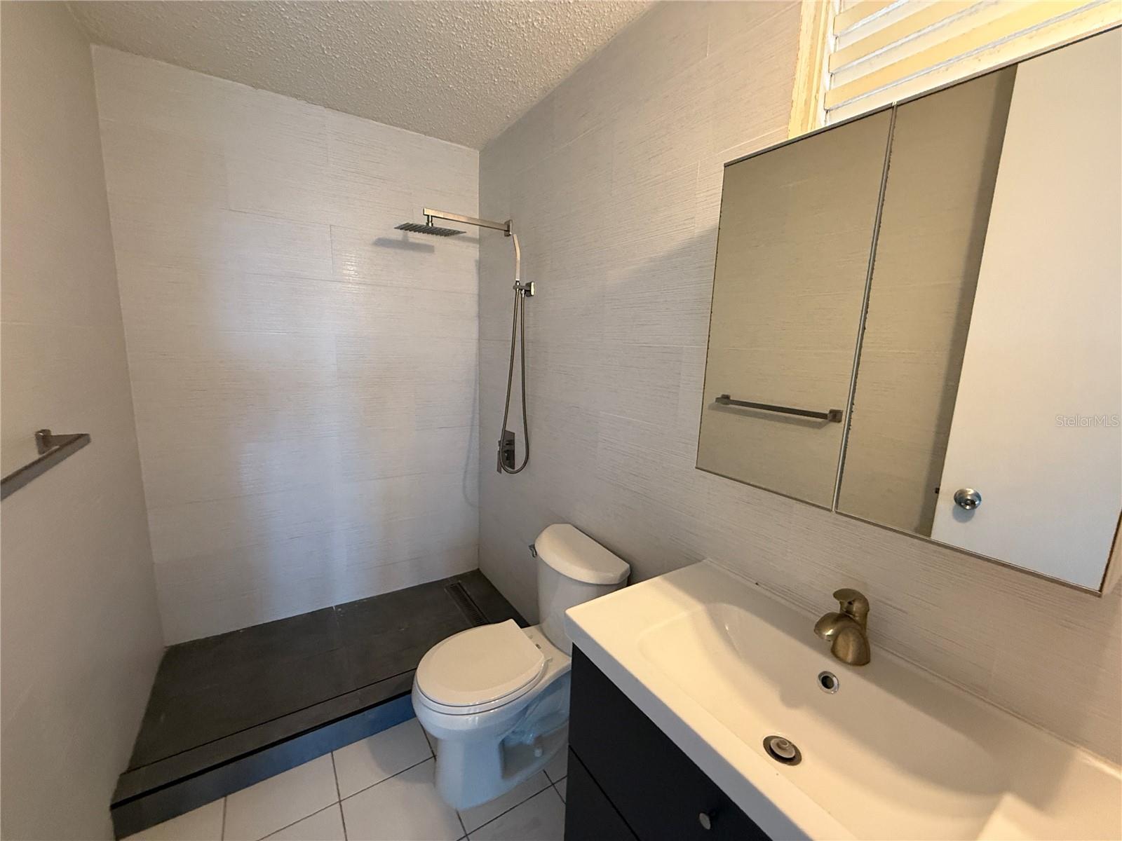 3011 ALEJANDRINO AVE #2103