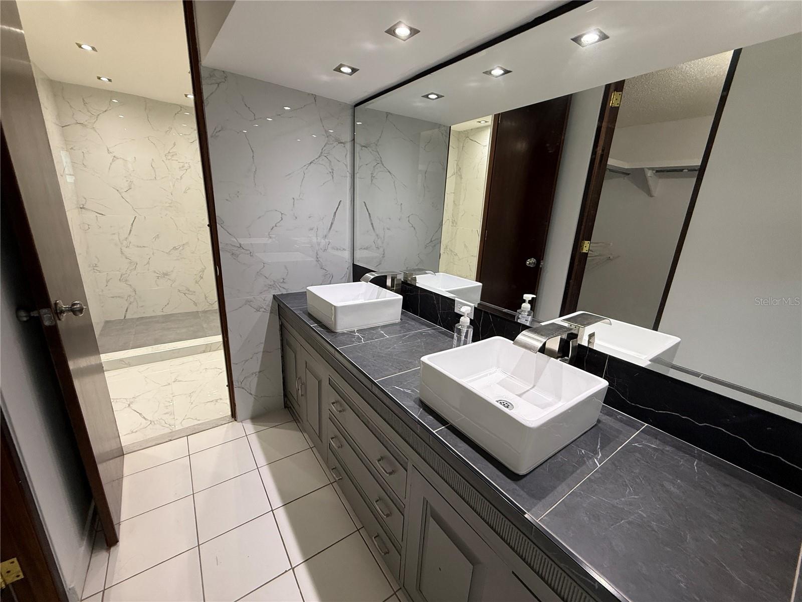 3011 ALEJANDRINO AVE #2103