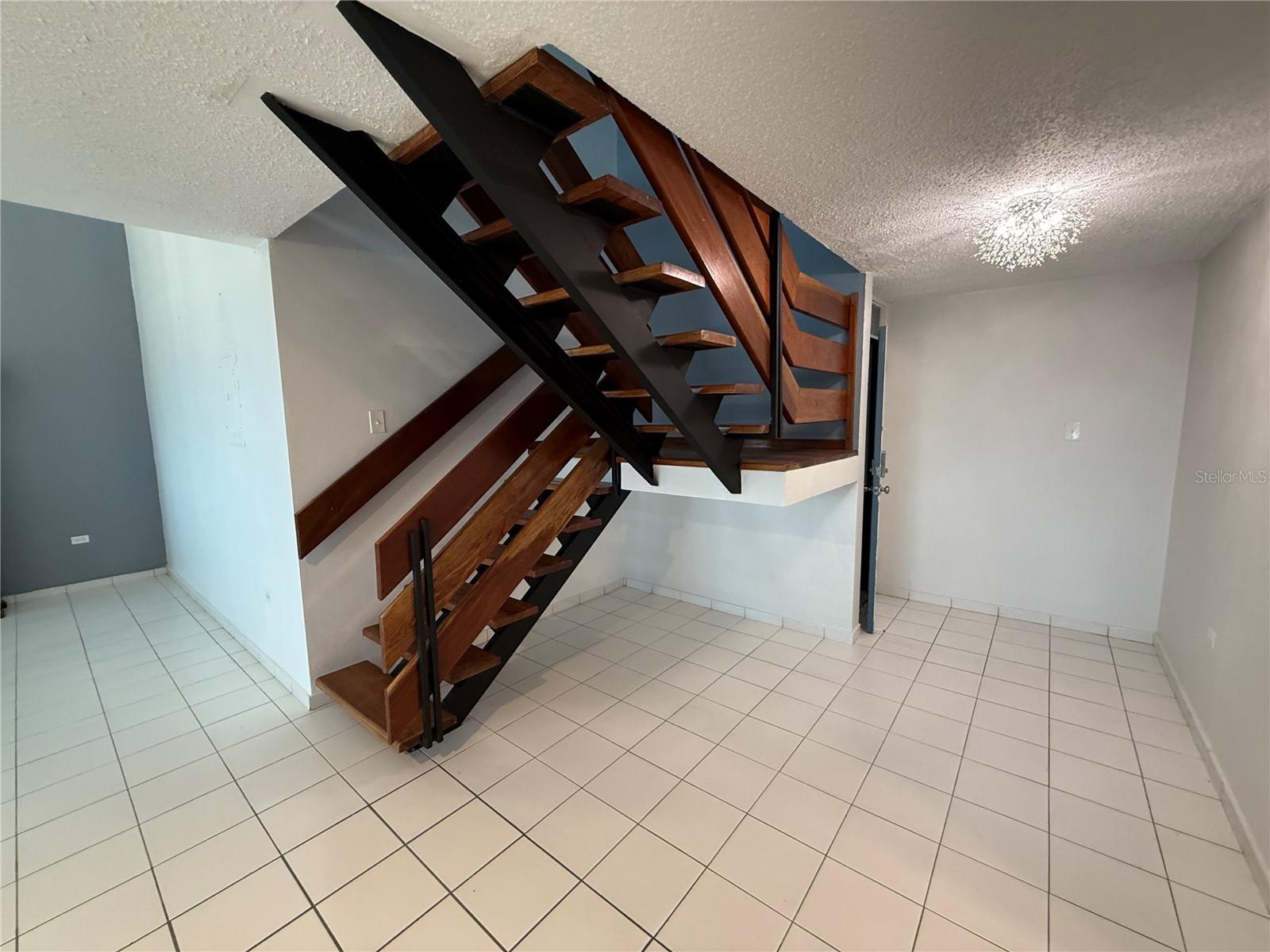 3011 ALEJANDRINO AVE #2103